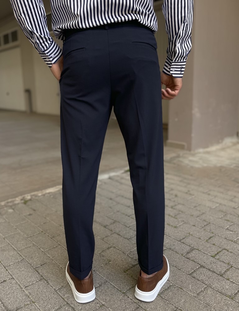 Ανδρικό μπλε υφασμάτινο παντελόνι με πιέτες και λάστιχο στην μέση FCL00495B φωτογραφία